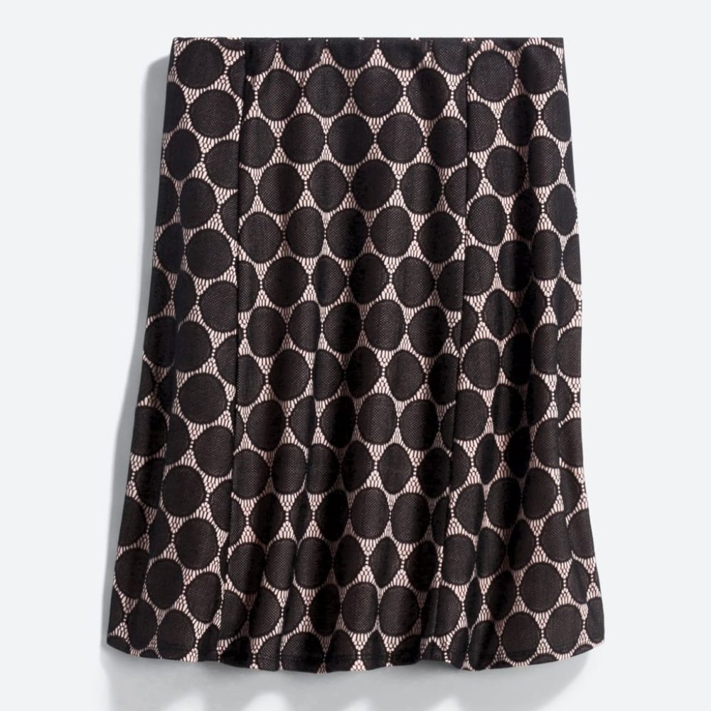 RENEE C Maybell Lace Detail Skirt -Small